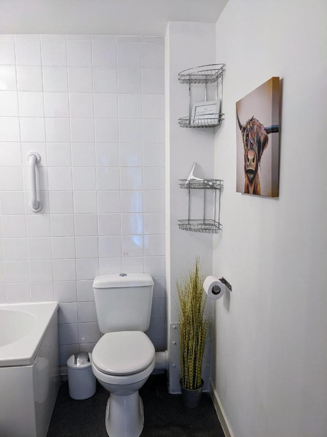 Ailnack Cottage -Cheerful Cottage With Secure Garden And Off Street Parking Sleeps 4 Tomintoul Esterno foto